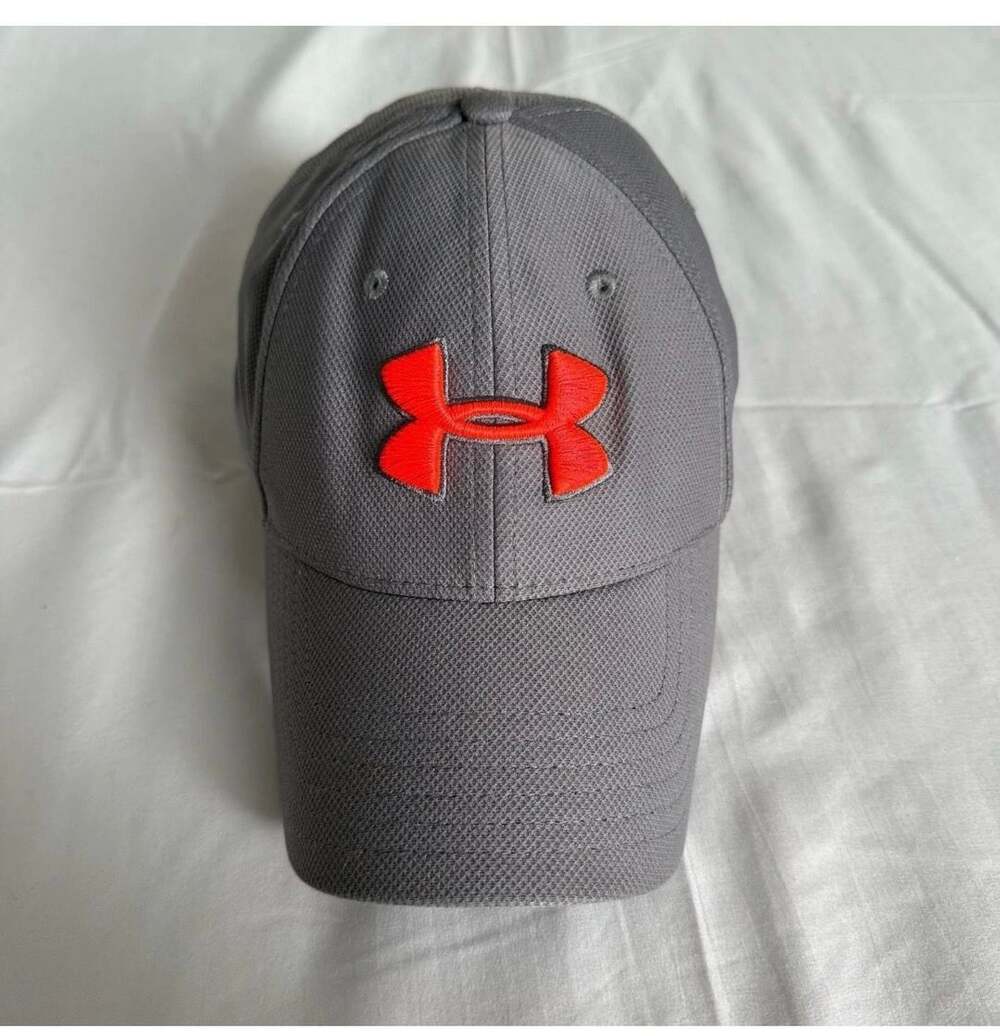 Under Armour Blitzing 3.0 Grey and Orange Stretch Fit Hat